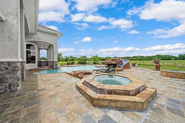 18732 Kz Road, Cypress, TX 77433