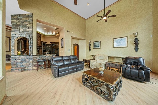 18732 Kz Road, Cypress, TX 77433