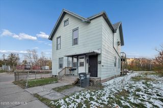 950 Oak Street, Toledo, OH 43605