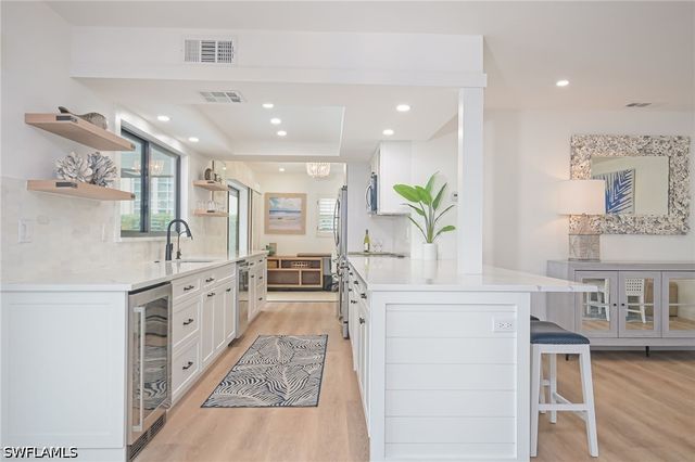 1420 Jewel Box AVE, Naples, FL 34102