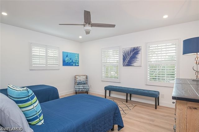 1420 Jewel Box AVE, Naples, FL 34102