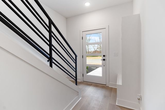 14 HOLLAND PARK WEST, Clarksville, TN 37043