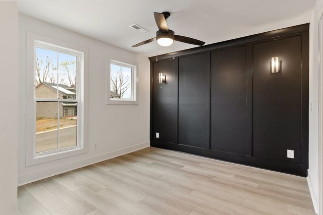 14 HOLLAND PARK WEST, Clarksville, TN 37043