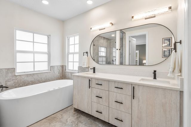 550 Tomahawk Court, Palm Beach Gardens, FL 33410