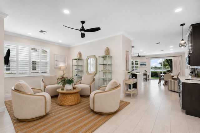 550 Tomahawk Court, Palm Beach Gardens, FL 33410