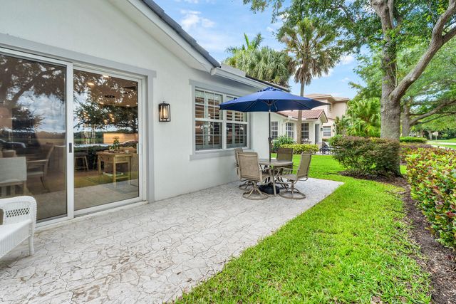 550 Tomahawk Court, Palm Beach Gardens, FL 33410