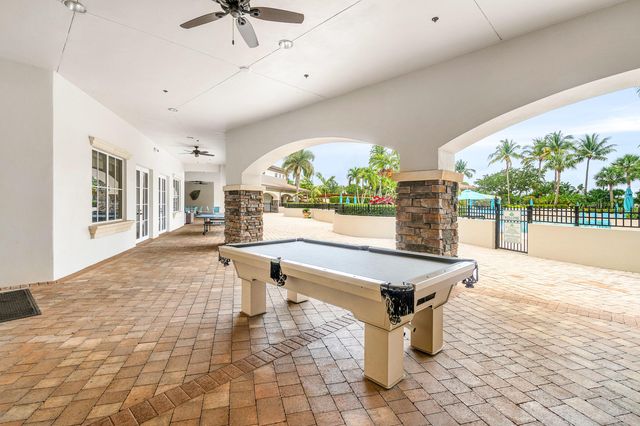 550 Tomahawk Court, Palm Beach Gardens, FL 33410