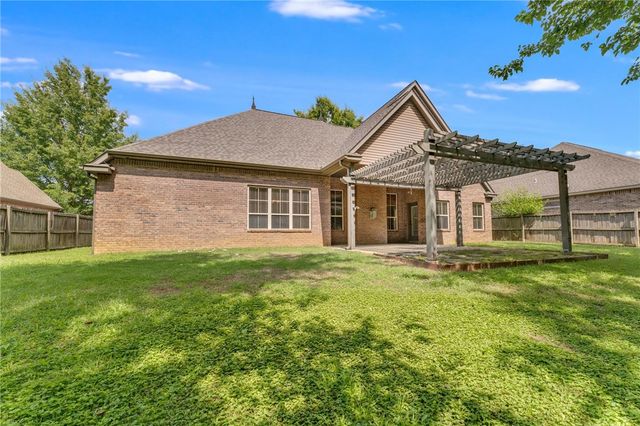 3500 Kirkwood Street, Rogers, AR 72758