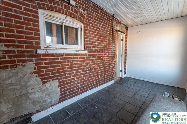 1015 West Hamilton Street B, Allentown City, PA 18101