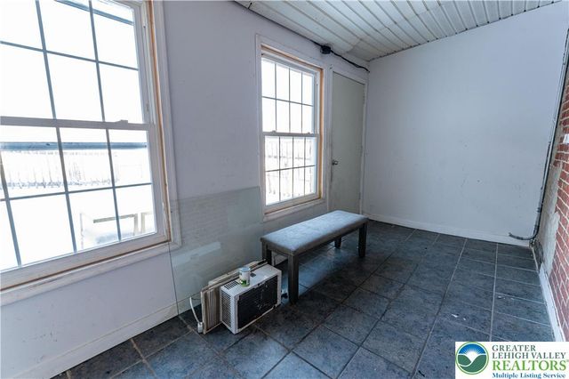 1015 West Hamilton Street B, Allentown City, PA 18101