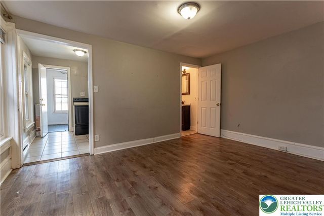 1015 West Hamilton Street B, Allentown City, PA 18101