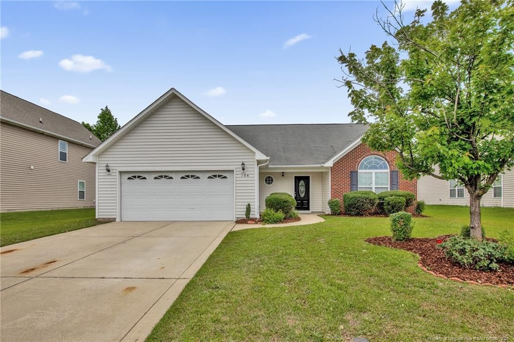 154 Audubon Drive, Raeford, NC 28376