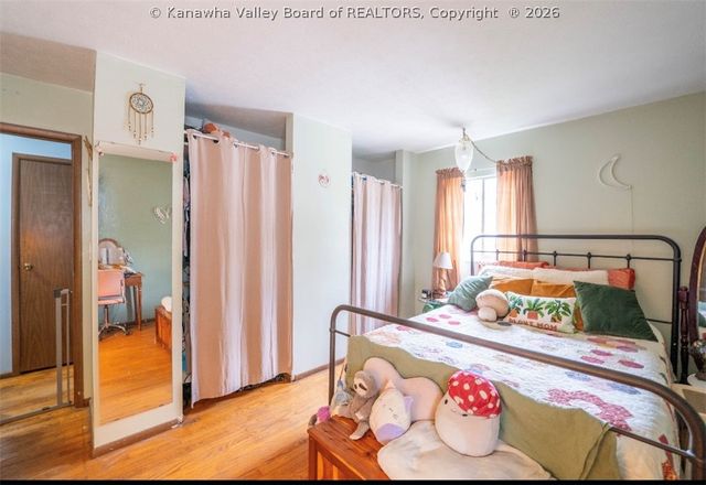 2009 Wilson Avenue, St Albans, WV 25177