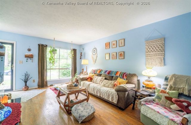 2009 Wilson Avenue, St Albans, WV 25177