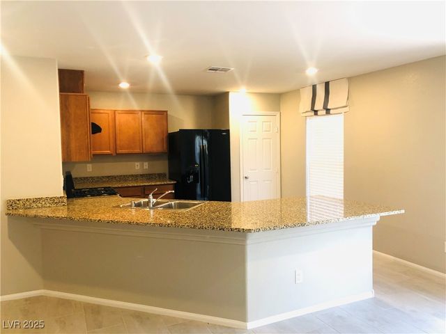 7108 Blissful Peak Street, North Las Vegas, NV 89084