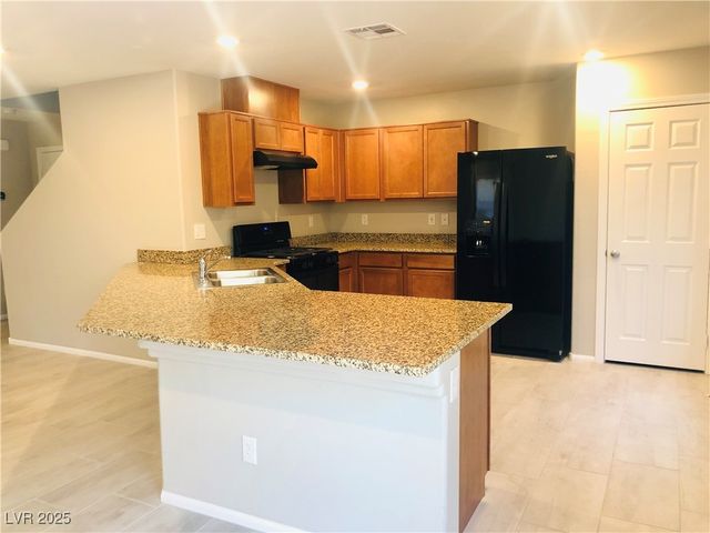 7108 Blissful Peak Street, North Las Vegas, NV 89084