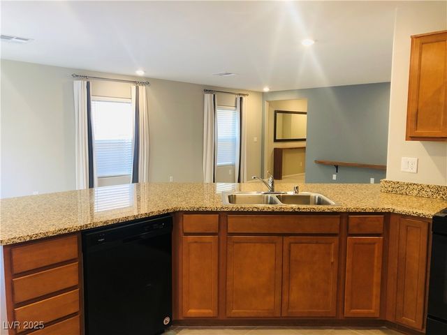 7108 Blissful Peak Street, North Las Vegas, NV 89084