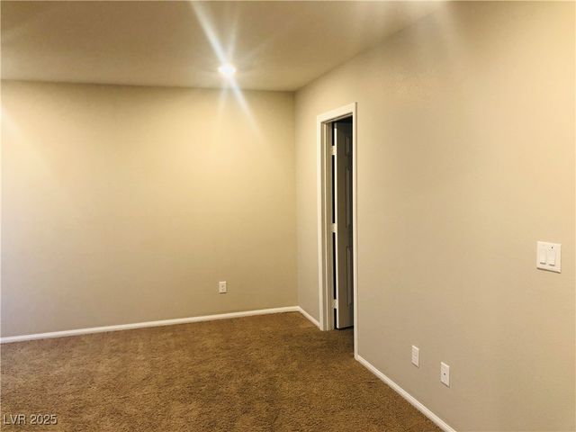 7108 Blissful Peak Street, North Las Vegas, NV 89084