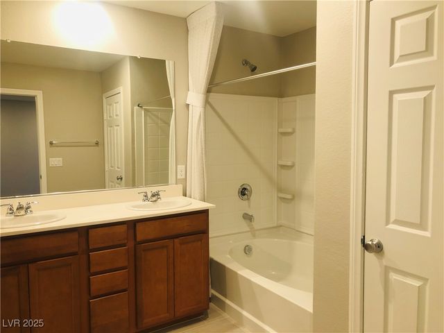 7108 Blissful Peak Street, North Las Vegas, NV 89084