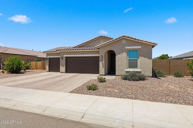 18018 W HESS Street, Goodyear, AZ 85338