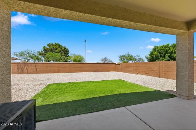 18018 W HESS Street, Goodyear, AZ 85338