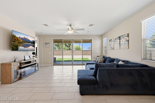 18018 W HESS Street, Goodyear, AZ 85338
