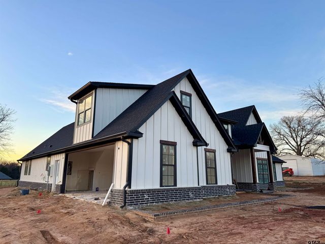 13851 Luka Lane, Tyler, TX 75704