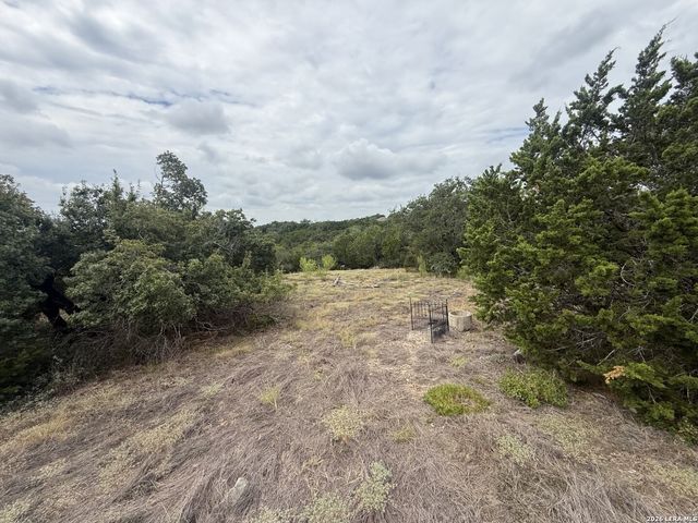 279 MAGNOLIA MDW, Canyon Lake, TX 78133