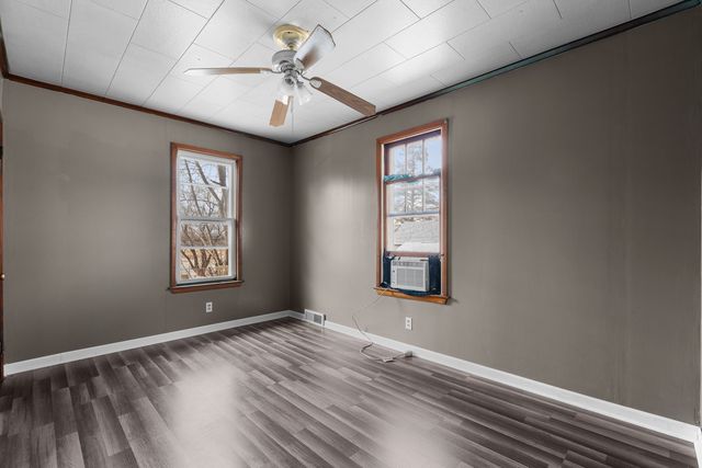 3940 12th Street, Rock Island, IL 61201