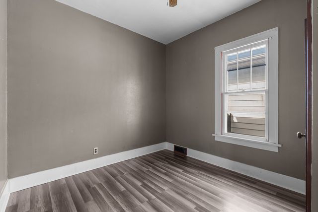 3940 12th Street, Rock Island, IL 61201