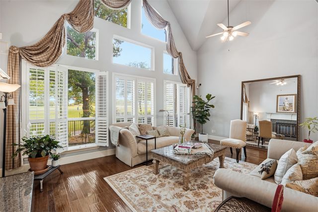 8830 Kameryn Lane, Lantana, TX 76226