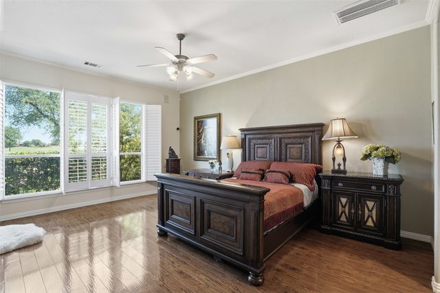 8830 Kameryn Lane, Lantana, TX 76226