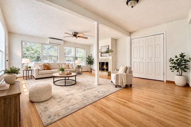 8023 COUNTRY CLUB ROAD N, St Petersburg, FL 33710