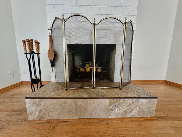 8023 COUNTRY CLUB ROAD N, St Petersburg, FL 33710