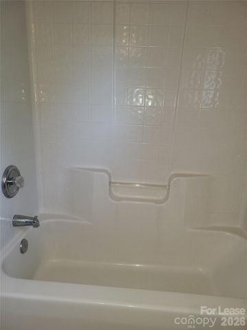 9509 Mitchell Glen Drive, Charlotte, NC 28277