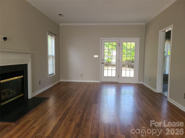 9509 Mitchell Glen Drive, Charlotte, NC 28277