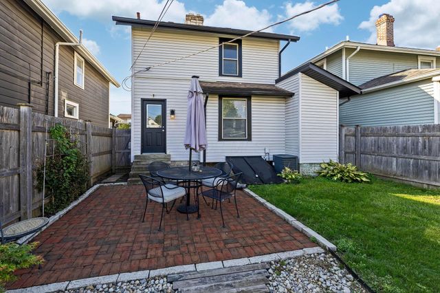 220 E Welch Avenue, Columbus, OH 43207