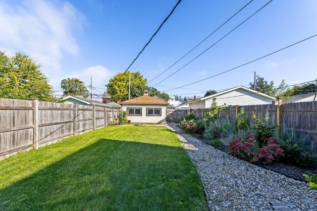 220 E Welch Avenue, Columbus, OH 43207