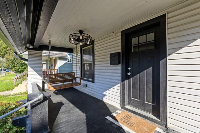 220 E Welch Avenue, Columbus, OH 43207