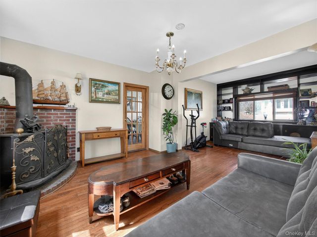 20-22 Thiells Mt Ivy Road, Pomona, NY 10970