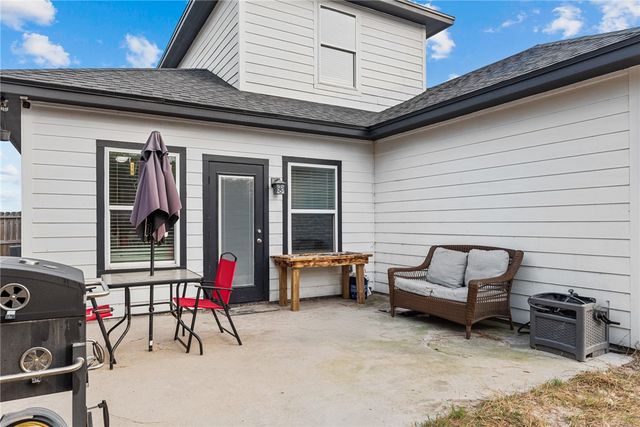 2050 Admiral Lane, Aransas Pass, TX 78336