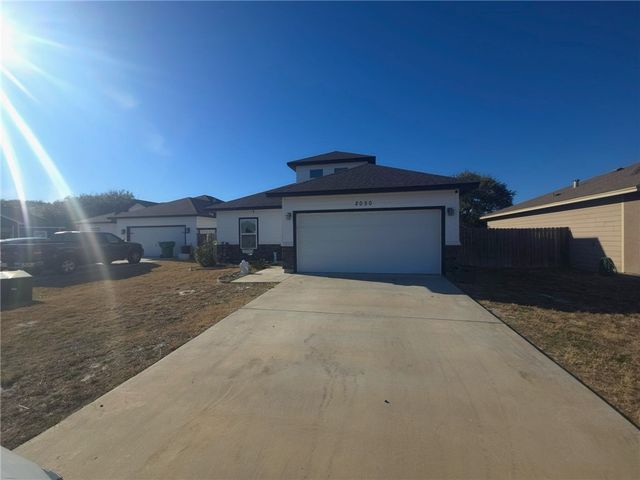 2050 Admiral Lane, Aransas Pass, TX 78336