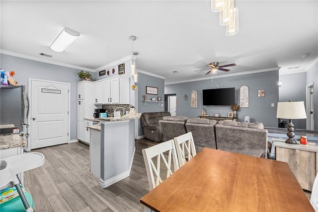 2050 Admiral Lane, Aransas Pass, TX 78336