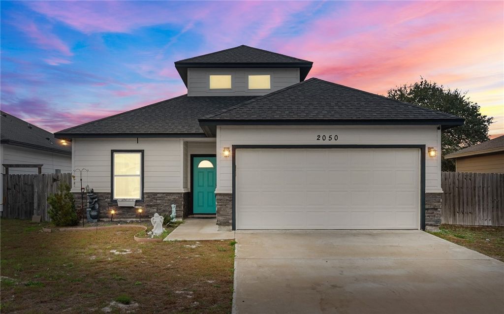 2050 Admiral Lane, Aransas Pass, TX 78336 — photo 3