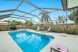 45 Wickliffe DR, Naples, FL 34110