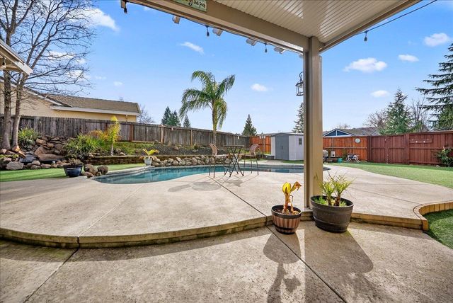 4217 Crazy Horse Rd, Cameron Park, CA 95682