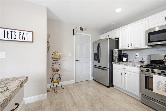 4217 Crazy Horse Rd, Cameron Park, CA 95682