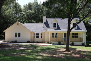 5608 Old Orchard Court, Rex, GA 30273