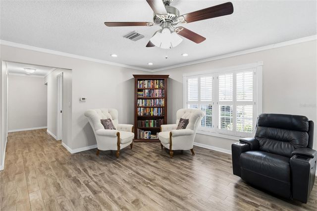 8823 KENWOOD ROAD, Seminole, FL 33777