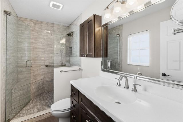 8823 KENWOOD ROAD, Seminole, FL 33777